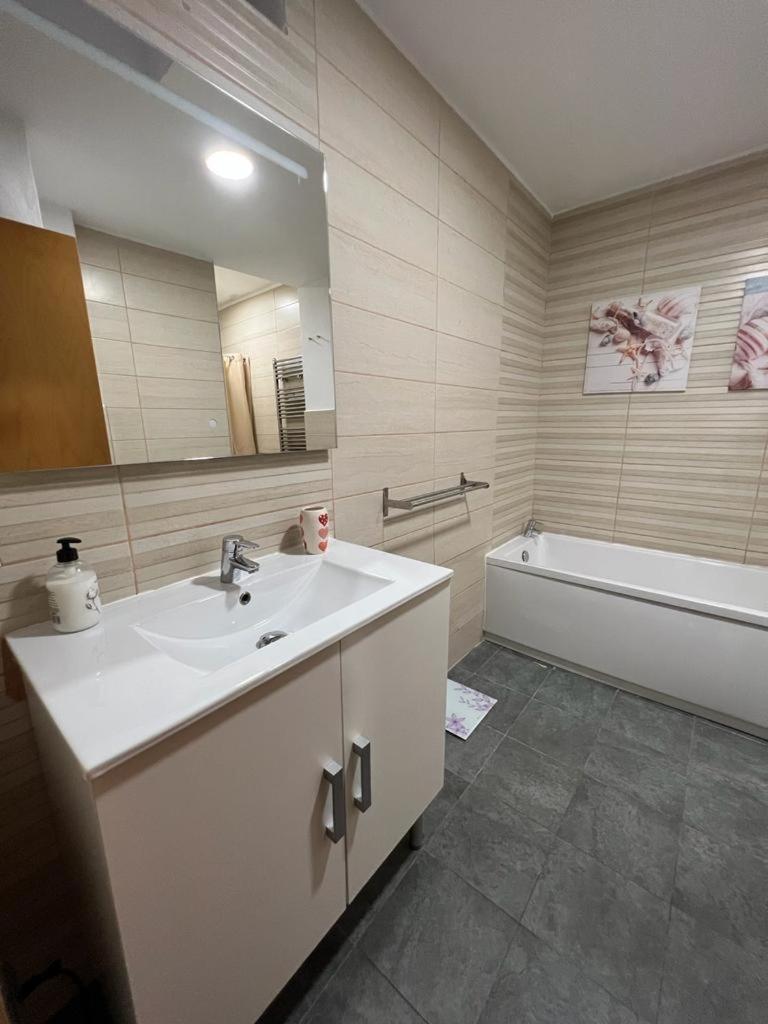 Des Rustic Center Apartment Alicante Exterior photo